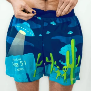 Mens Avigate 5" Fusion Short - Uninvited Alien Antics